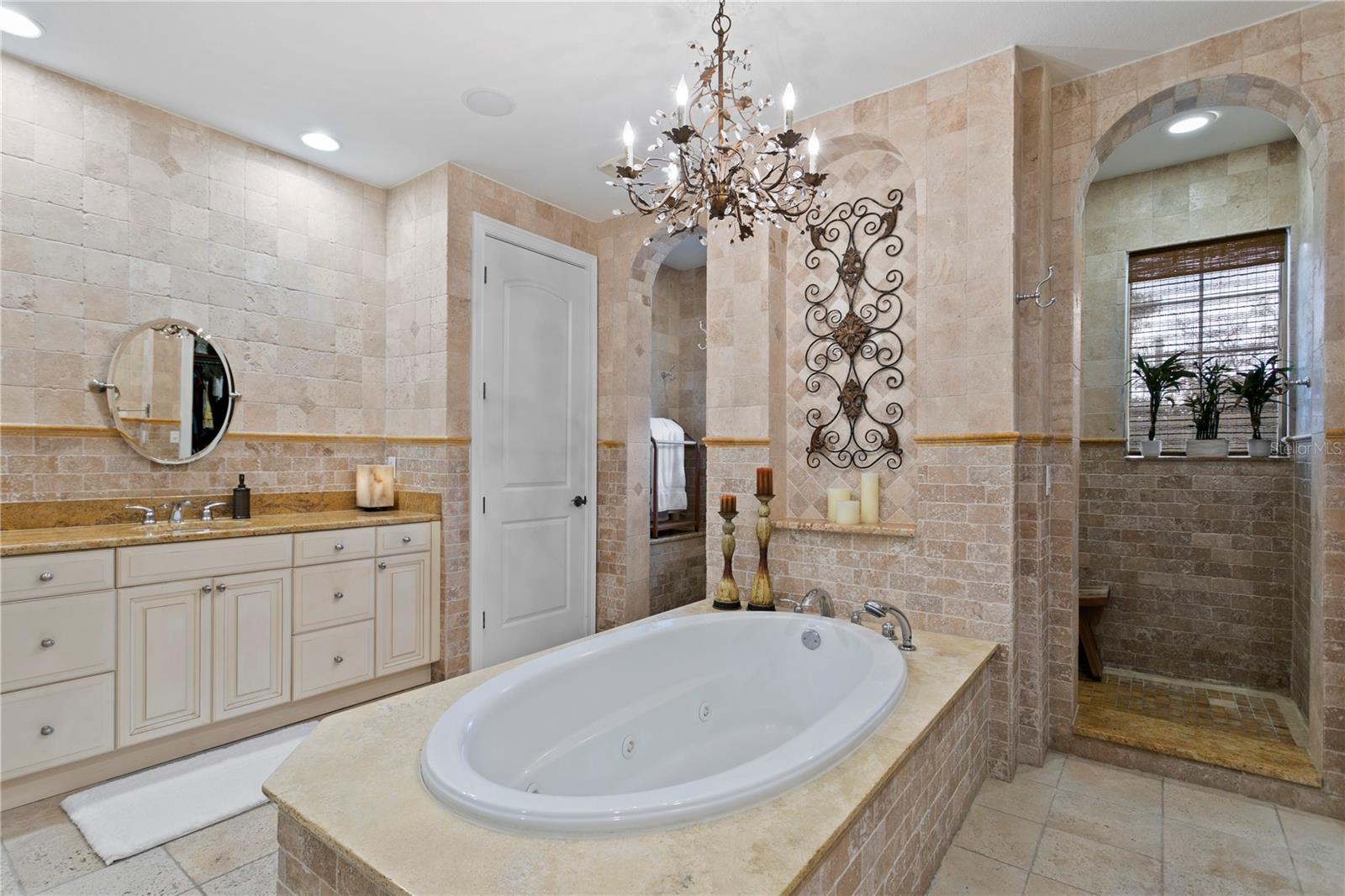 DAVIS ISLANDS PB10 PG52 TO 57 - Residential