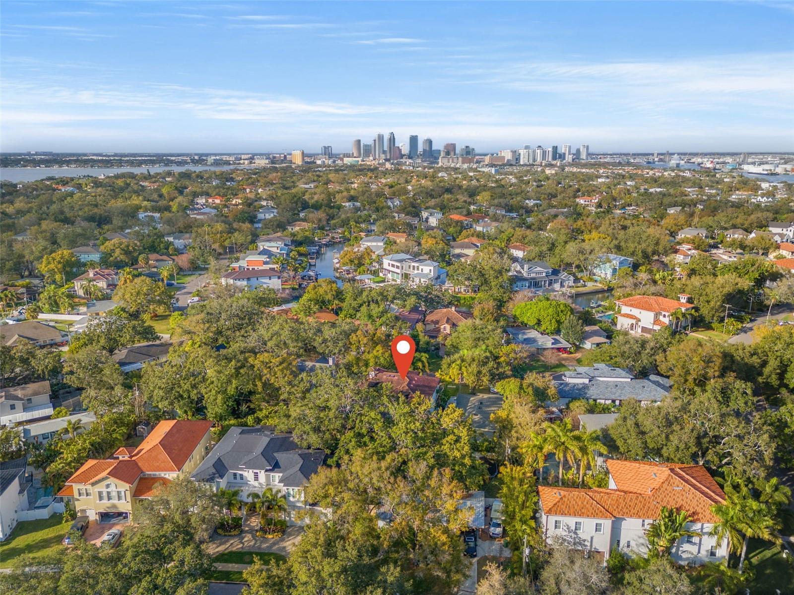 DAVIS ISLANDS PB10 PG52 TO 57 - Residential