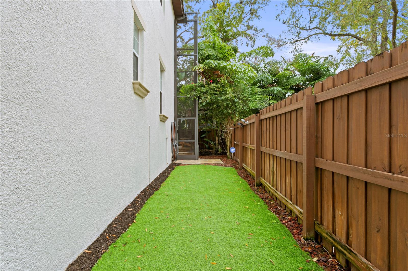 DAVIS ISLANDS PB10 PG52 TO 57 - Residential