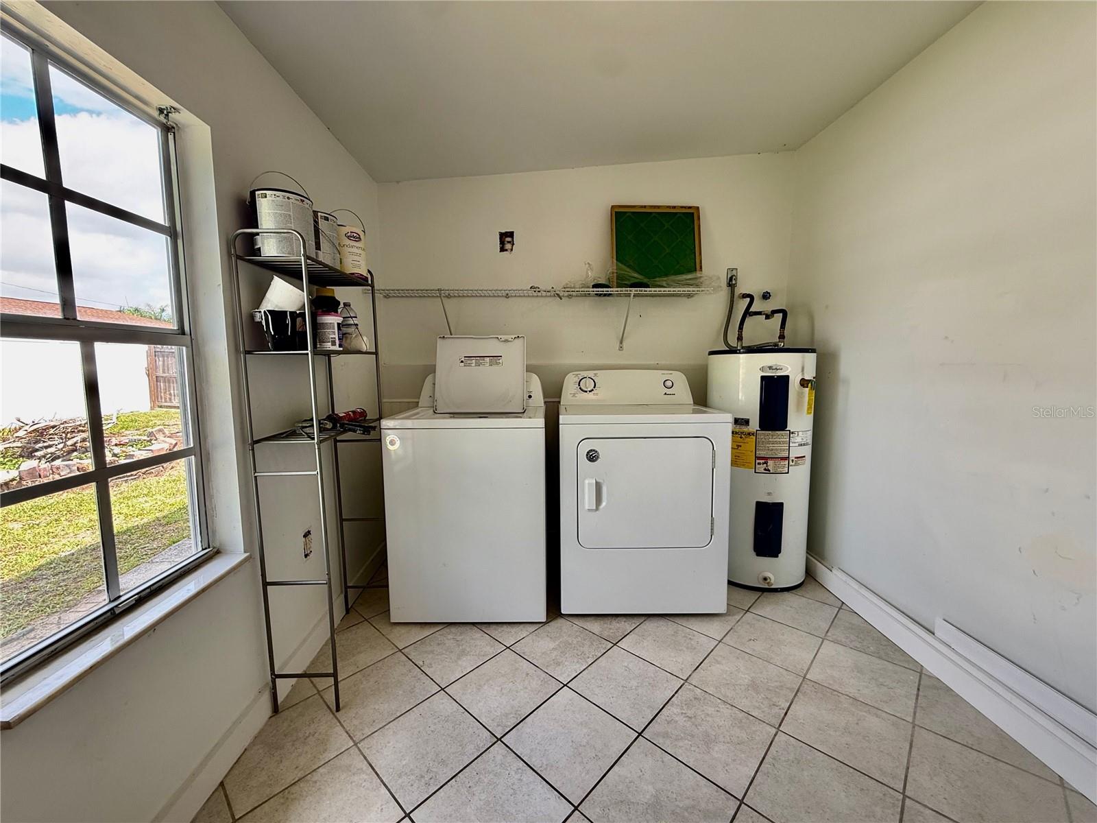 ALLANDALE - Residential