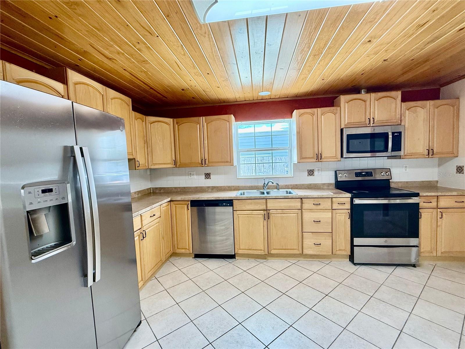 ALLANDALE - Residential
