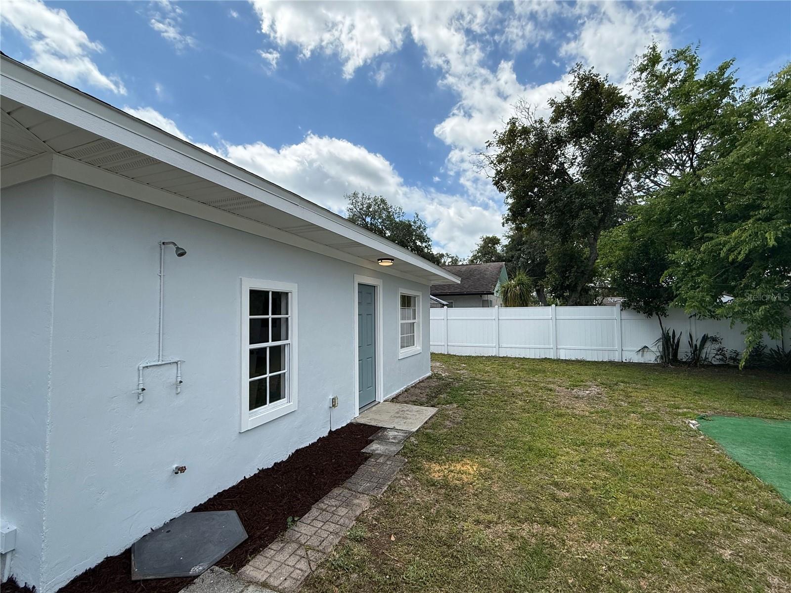 ALLANDALE - Residential
