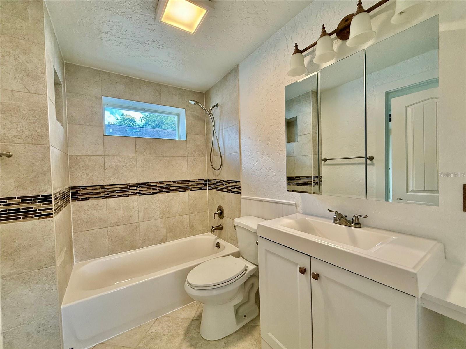 ALLANDALE - Residential