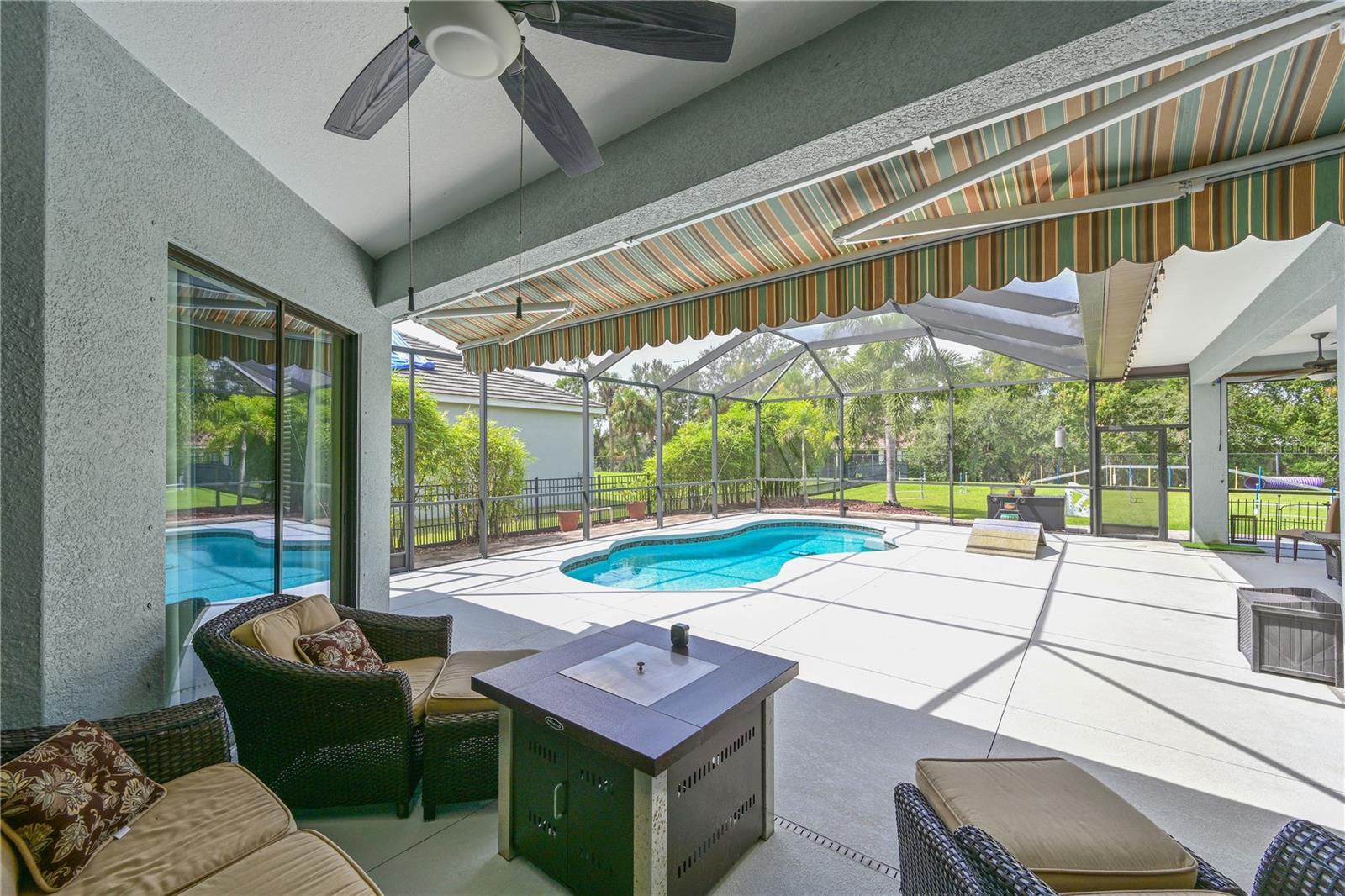 ENCLAVE AT COUNTRY MEADOWS - Residential