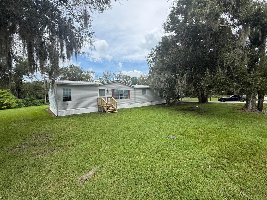 Photo of 601 Moose Lodge Road, Bartow, FL 33830 (MLS # B4902333)
