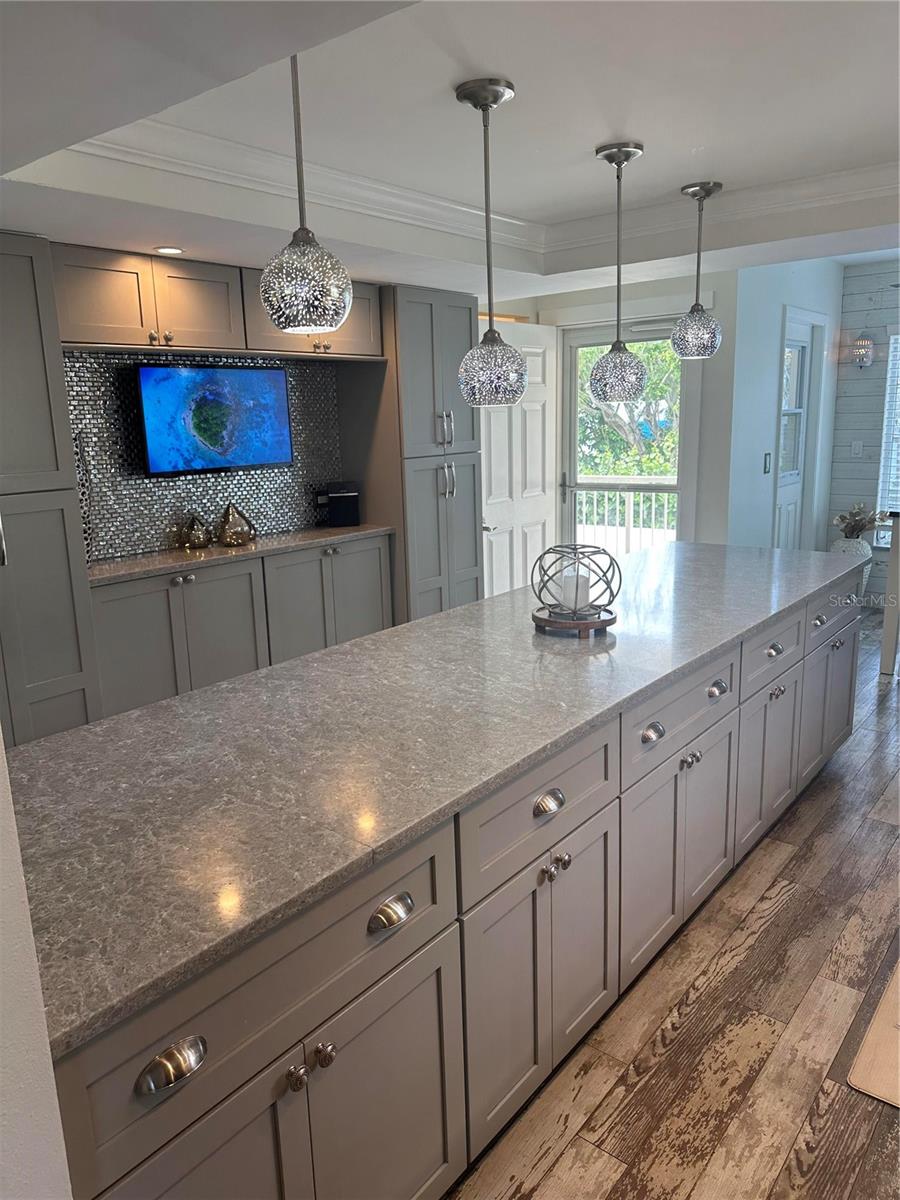 BEACH HARBOR CLUB - Residential Lease