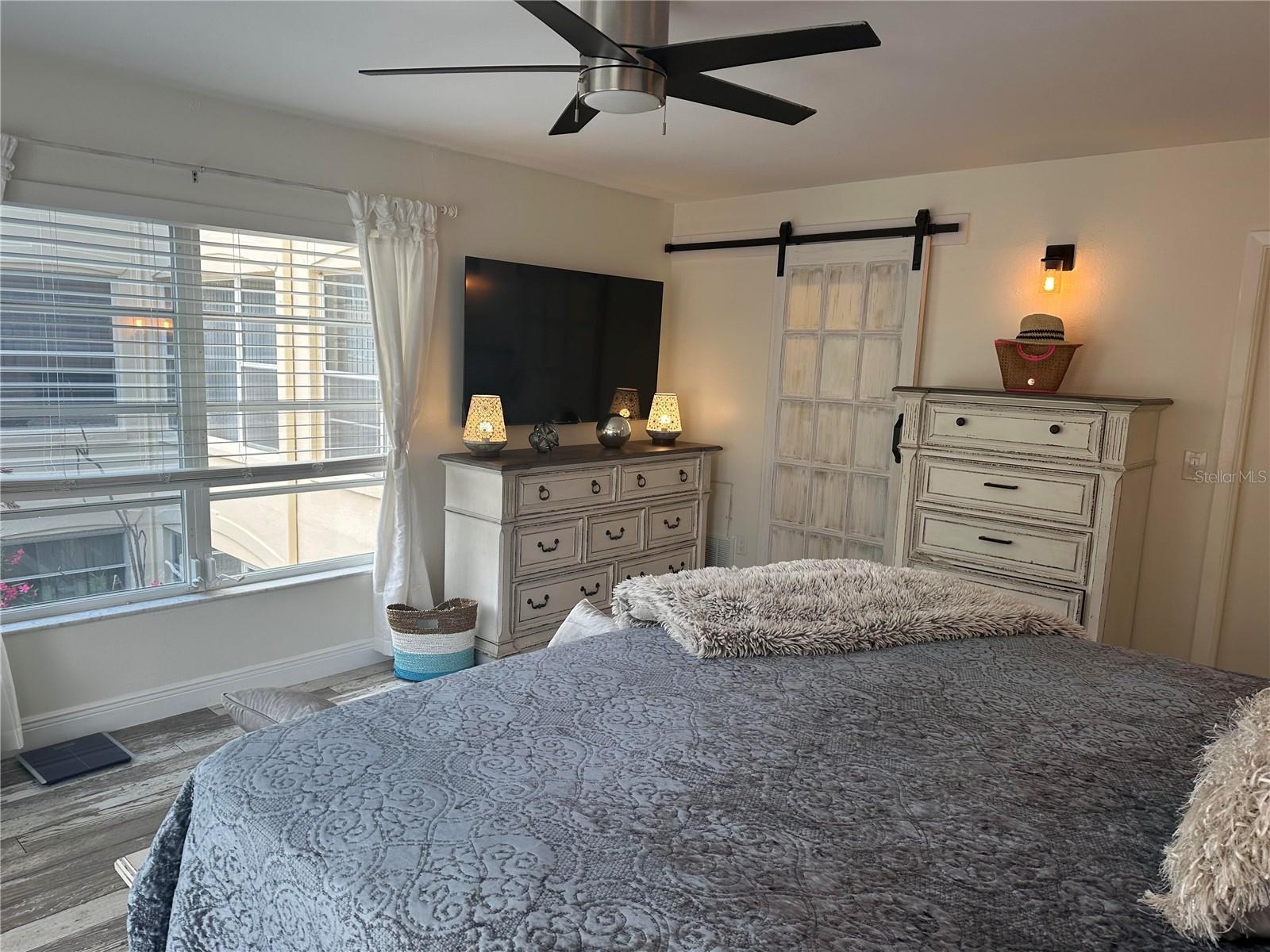 BEACH HARBOR CLUB - Residential Lease