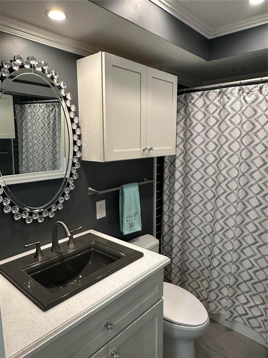 BEACH HARBOR CLUB - Residential Lease