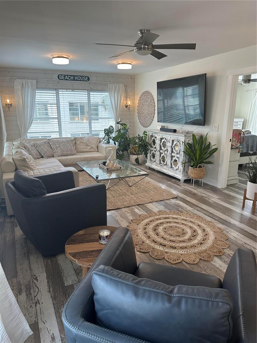 BEACH HARBOR CLUB - Residential Lease