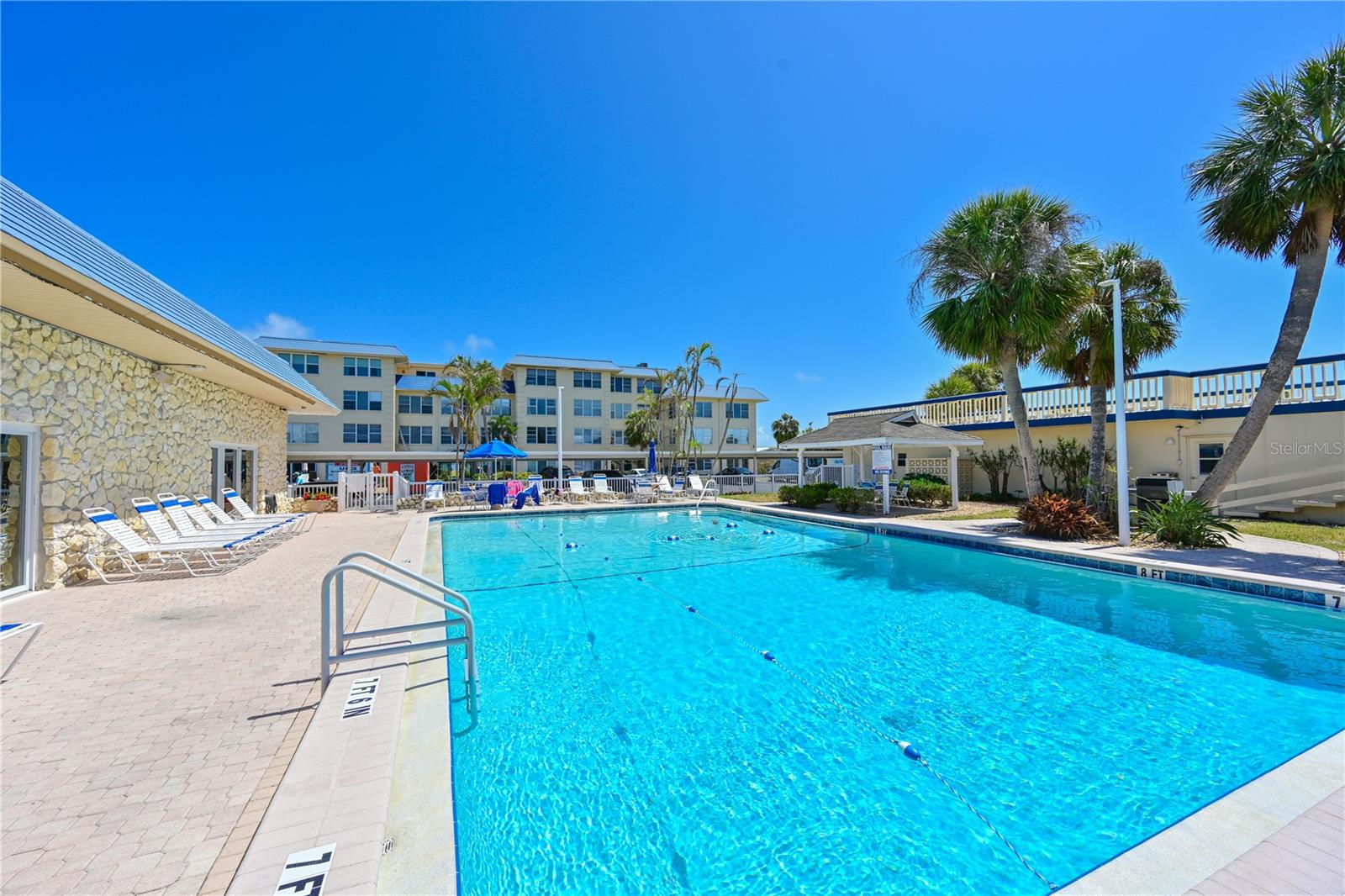 BEACH HARBOR CLUB - Residential Lease