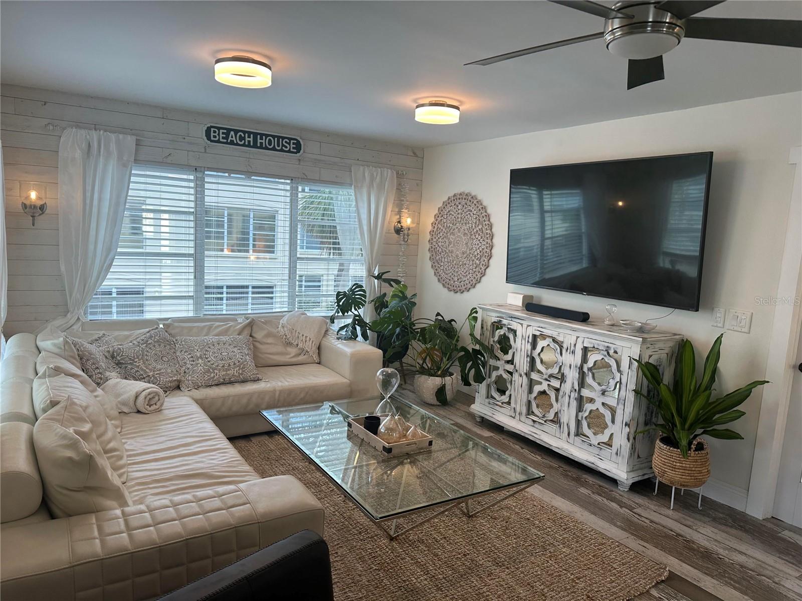 BEACH HARBOR CLUB - Residential Lease