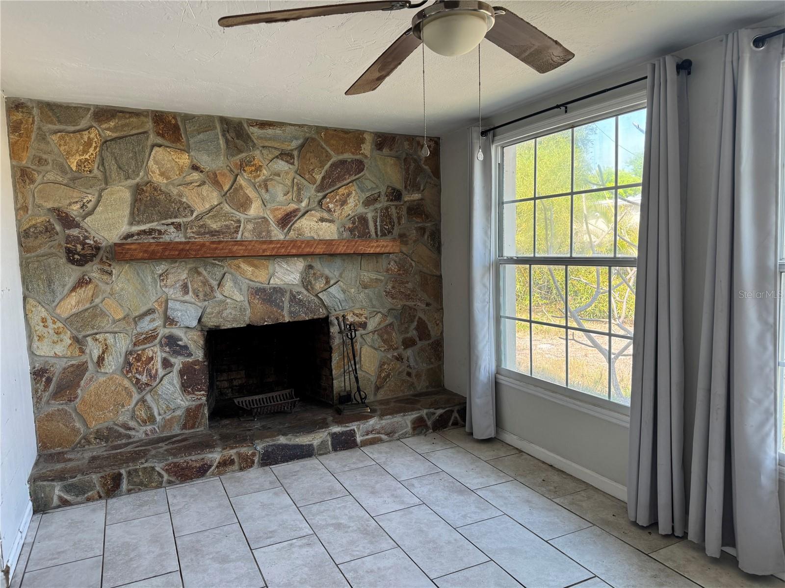 BAY RIDGE ESTATES 2ND ADD - Residential