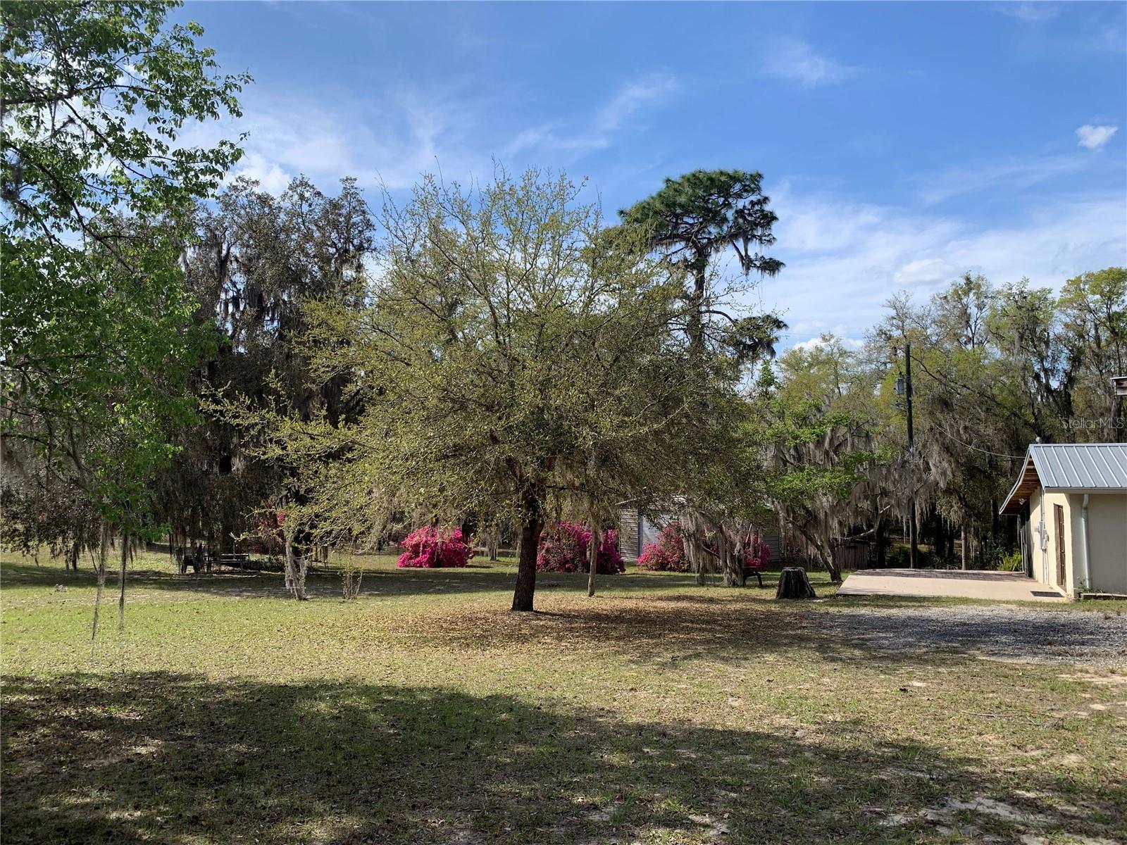 CEDAR LANDING - Residential