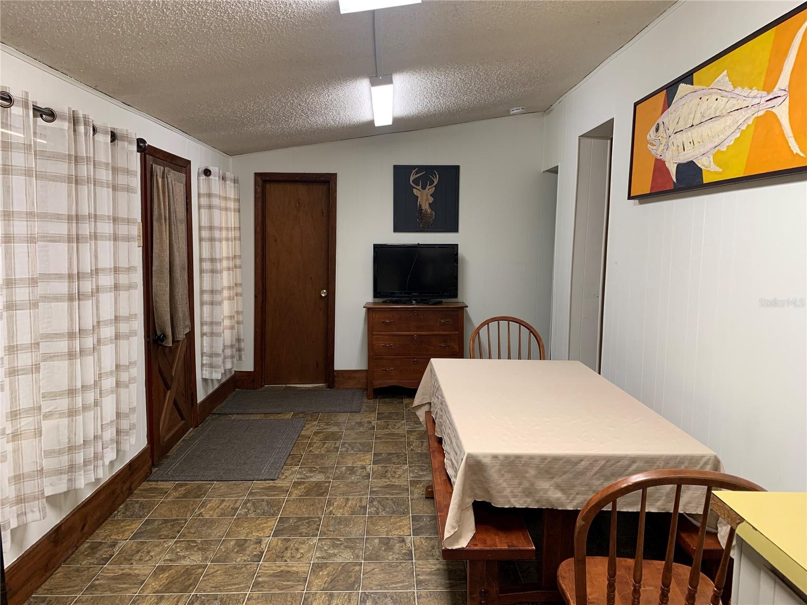 CEDAR LANDING - Residential