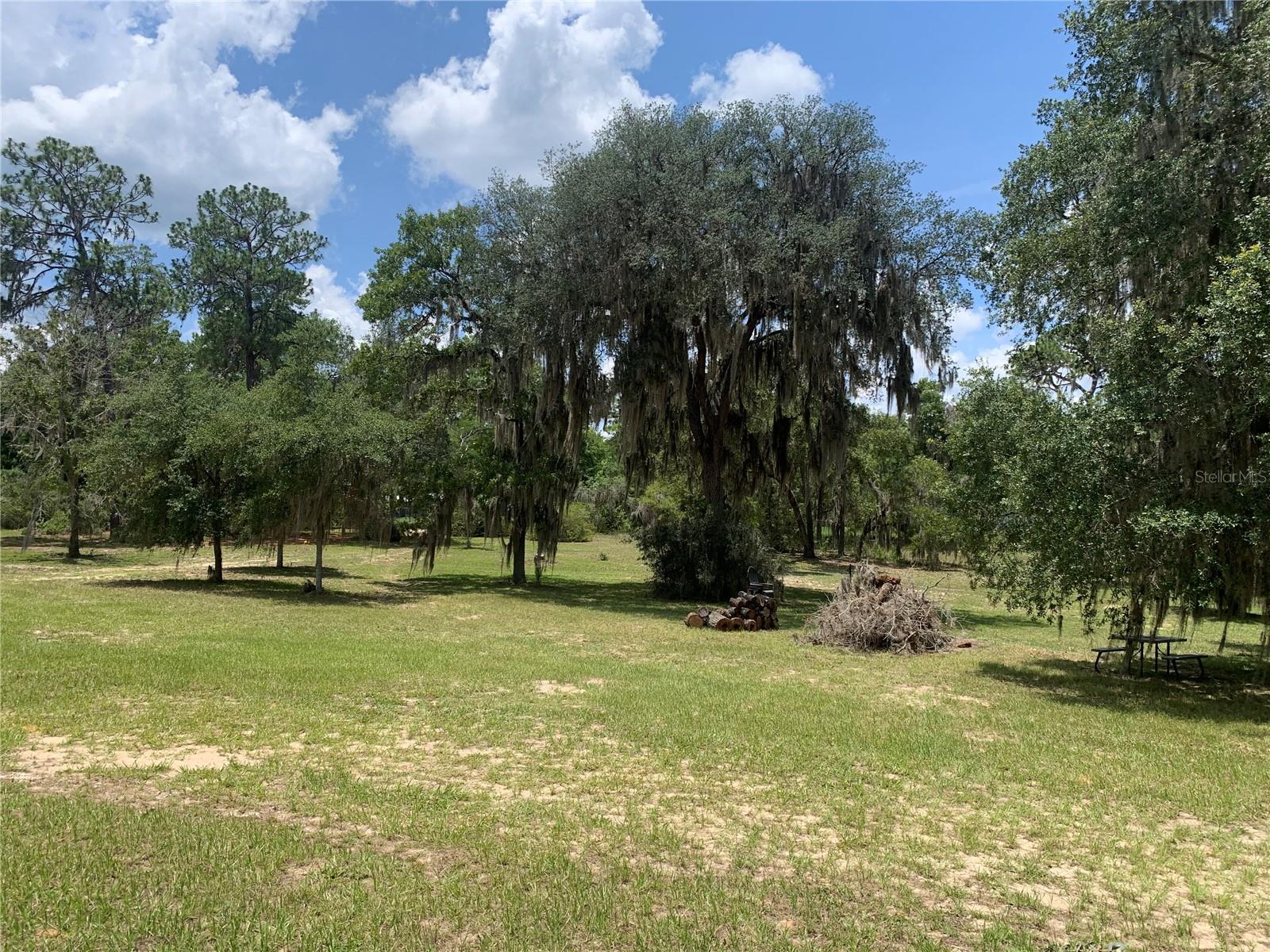 CEDAR LANDING - Residential