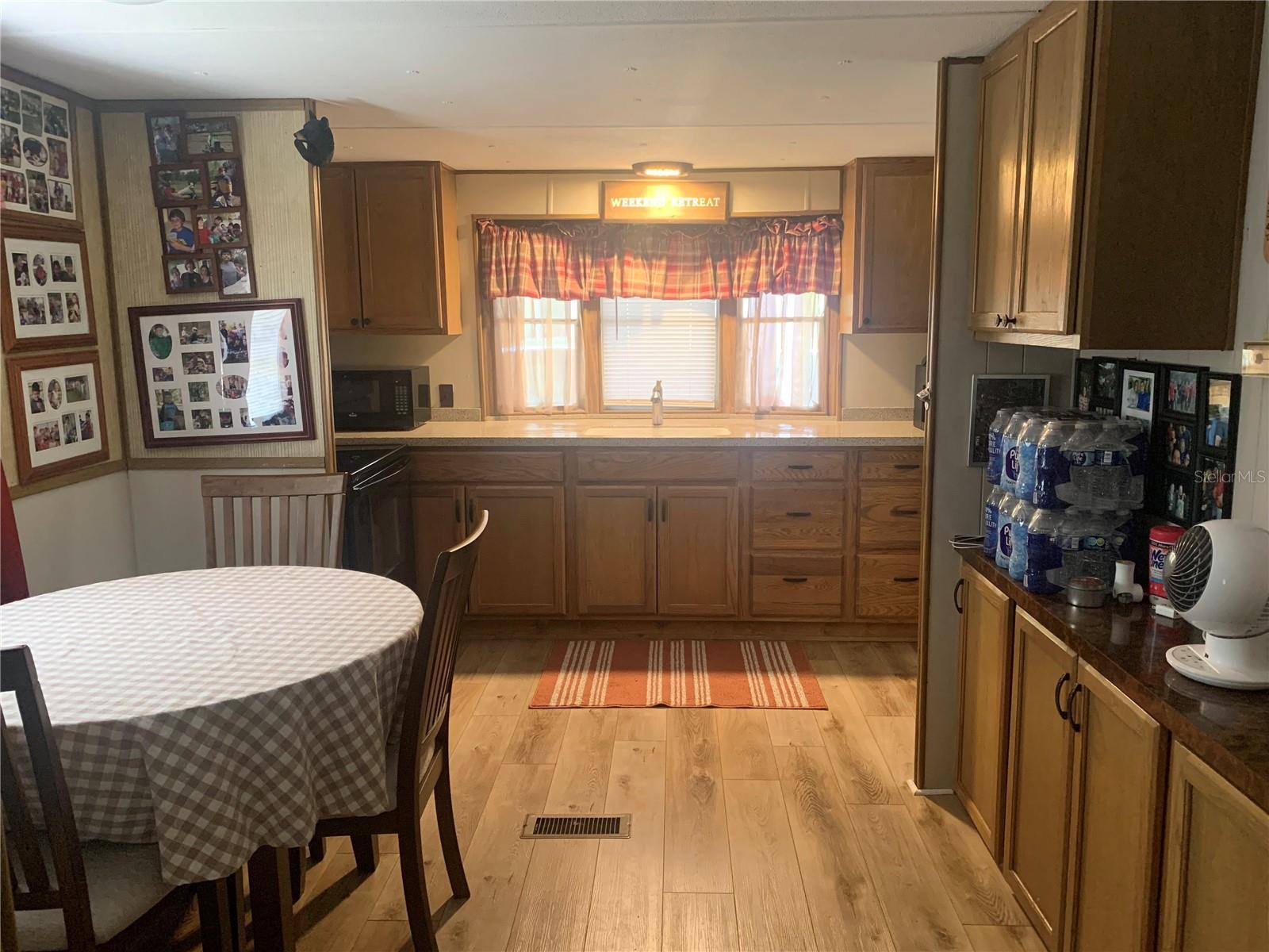CEDAR LANDING - Residential