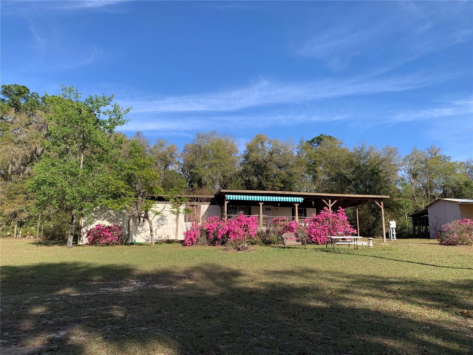 CEDAR LANDING - Residential