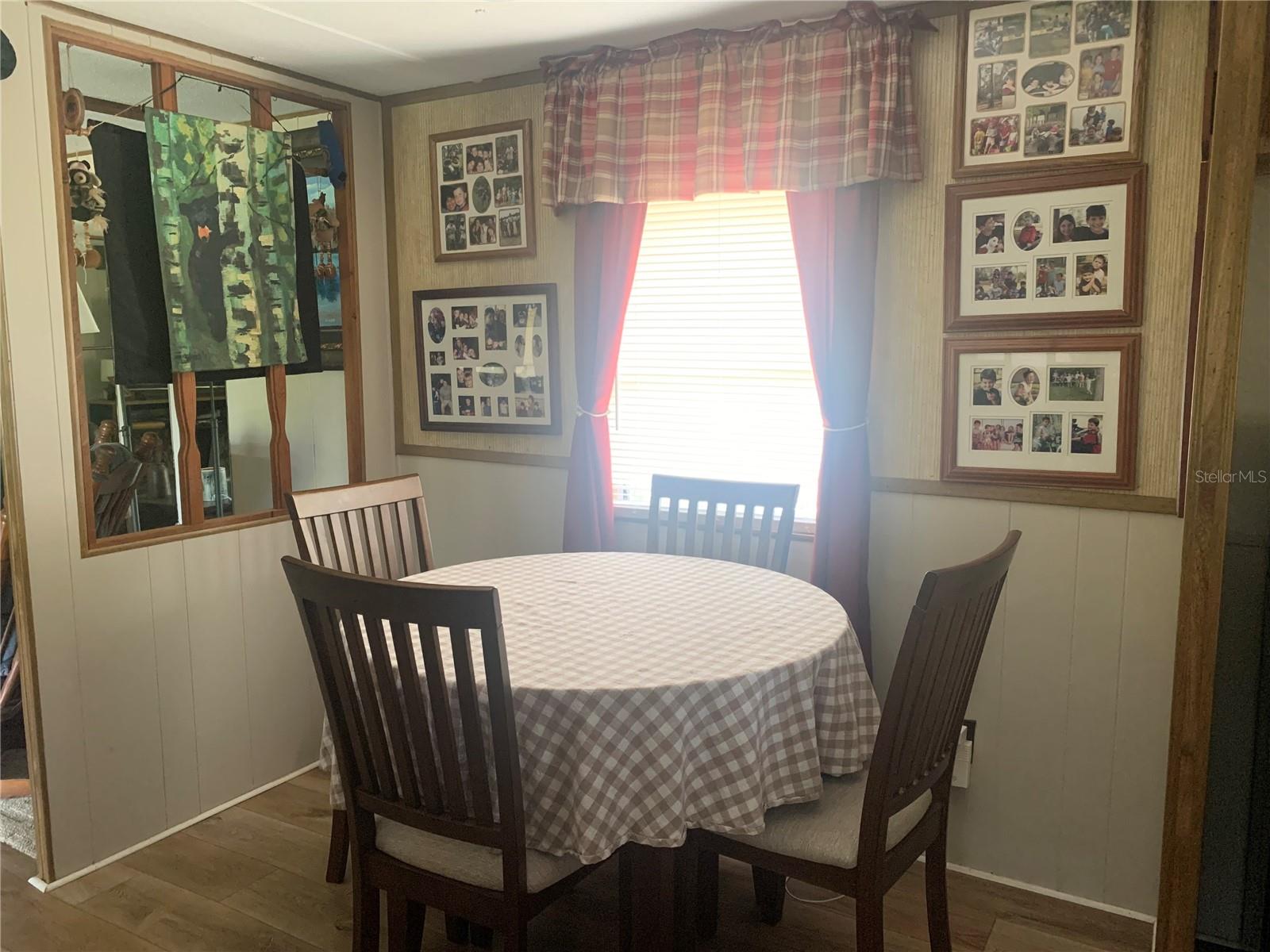 CEDAR LANDING - Residential