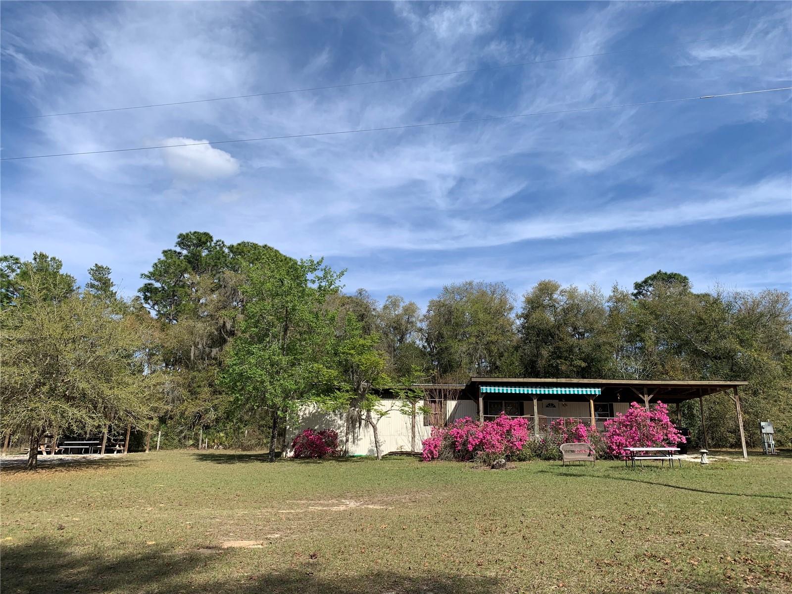 CEDAR LANDING - Residential