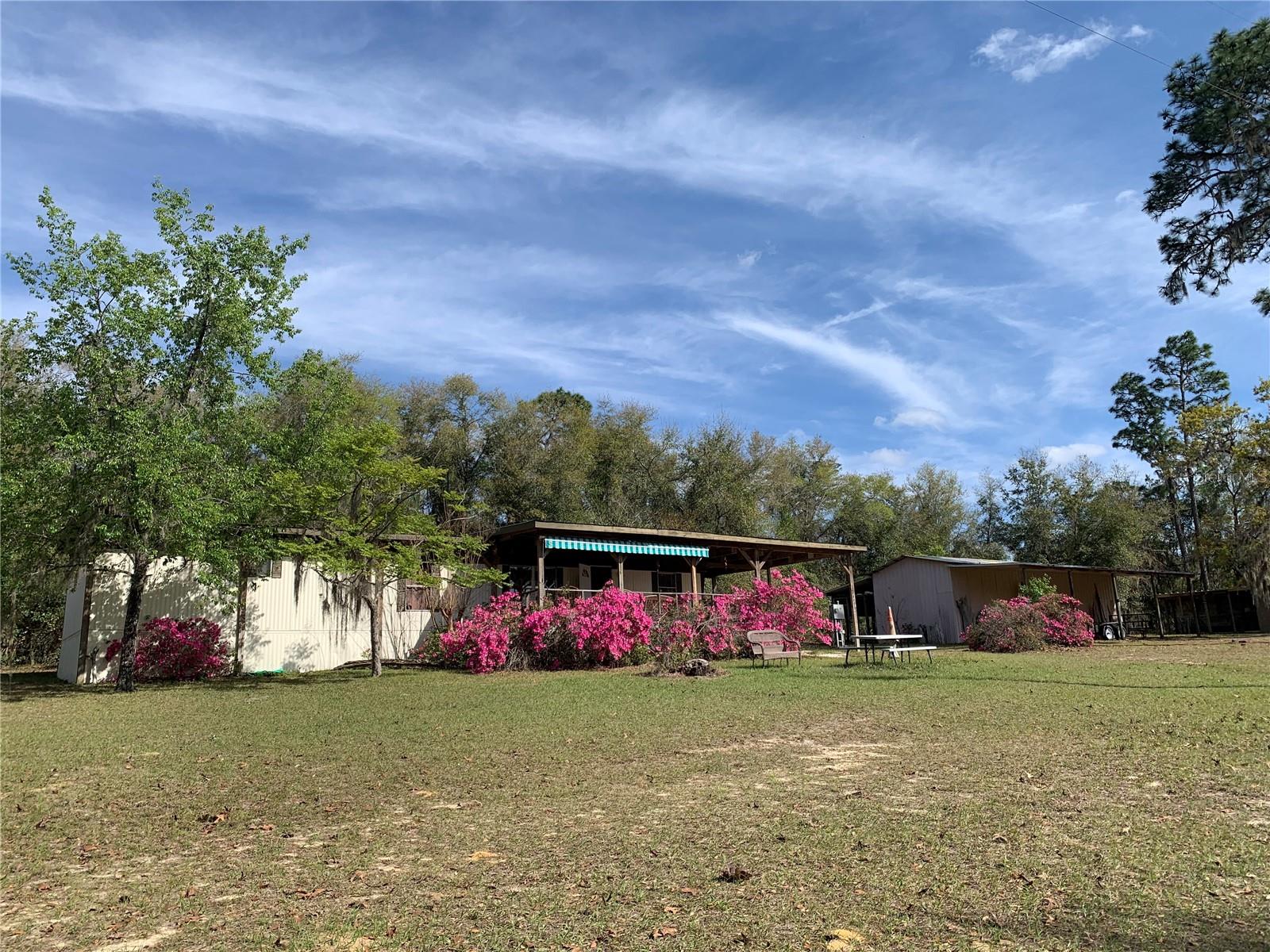 CEDAR LANDING - Residential