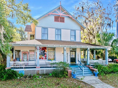 Photo of 228 W Howry Avenue, Deland, FL 32720 (MLS # V4951601)