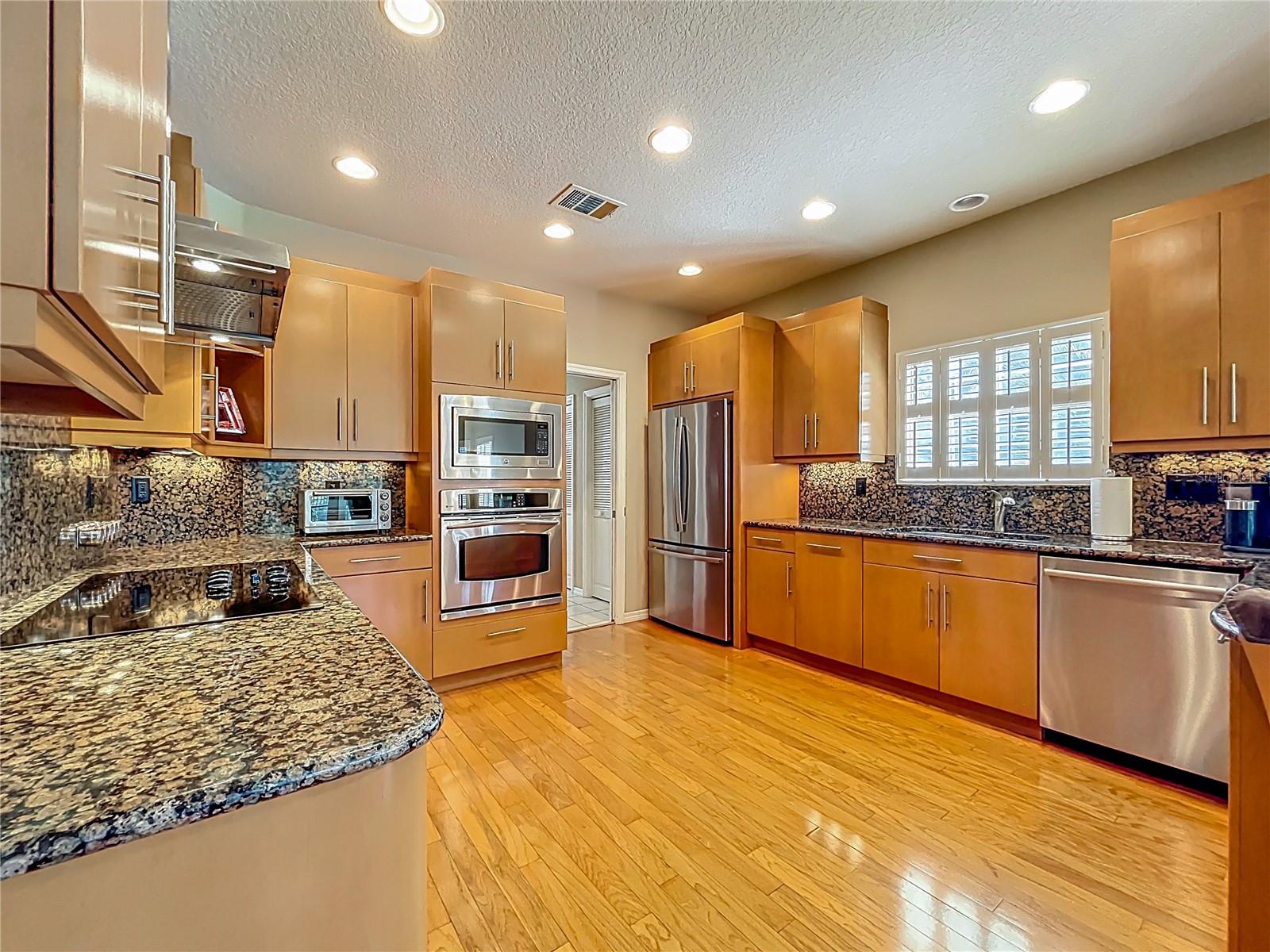 SWEETWATER COUNTRY CLUB - Residential