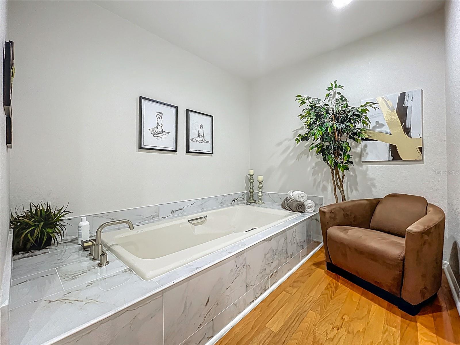 SWEETWATER COUNTRY CLUB - Residential
