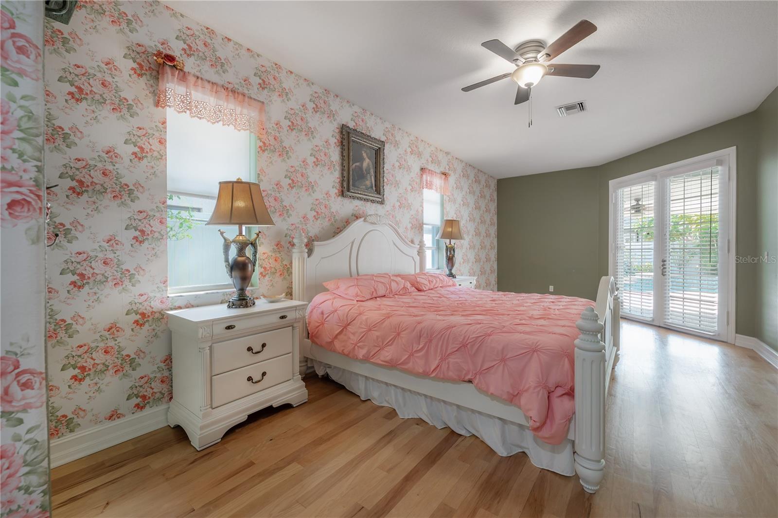 TEMPLE TERRACE ESTATES - Residential