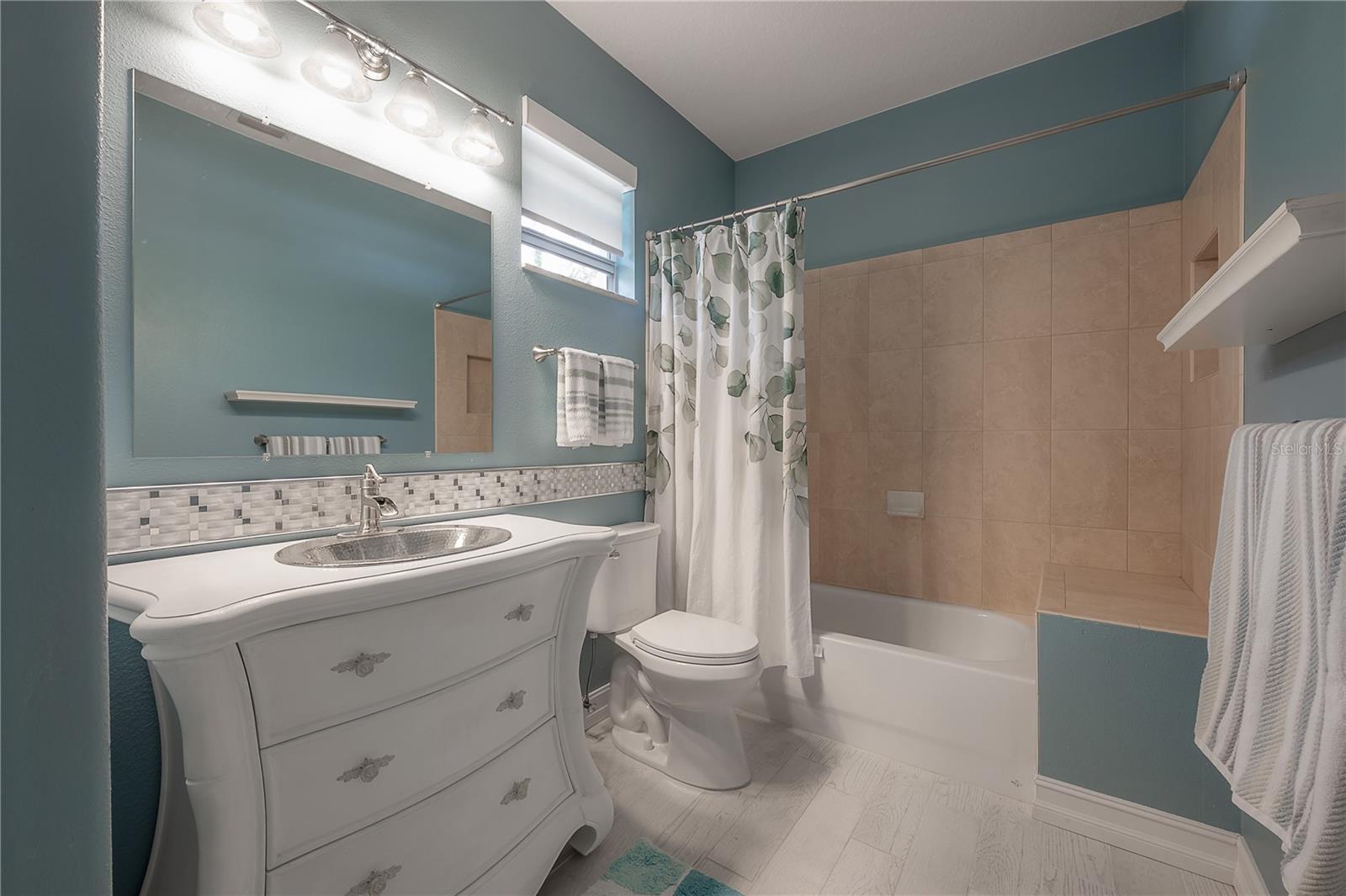 TEMPLE TERRACE ESTATES - Residential