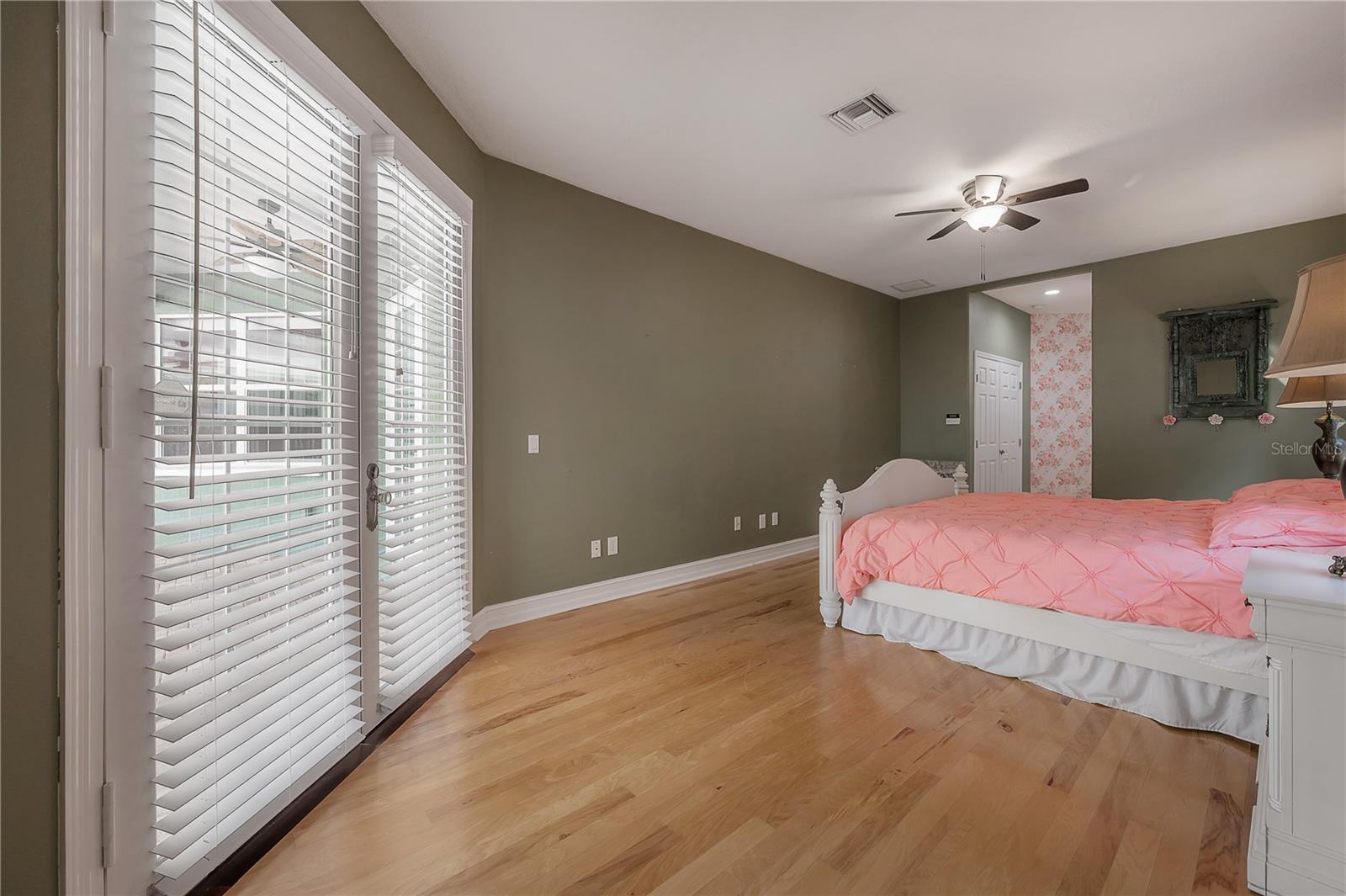 TEMPLE TERRACE ESTATES - Residential