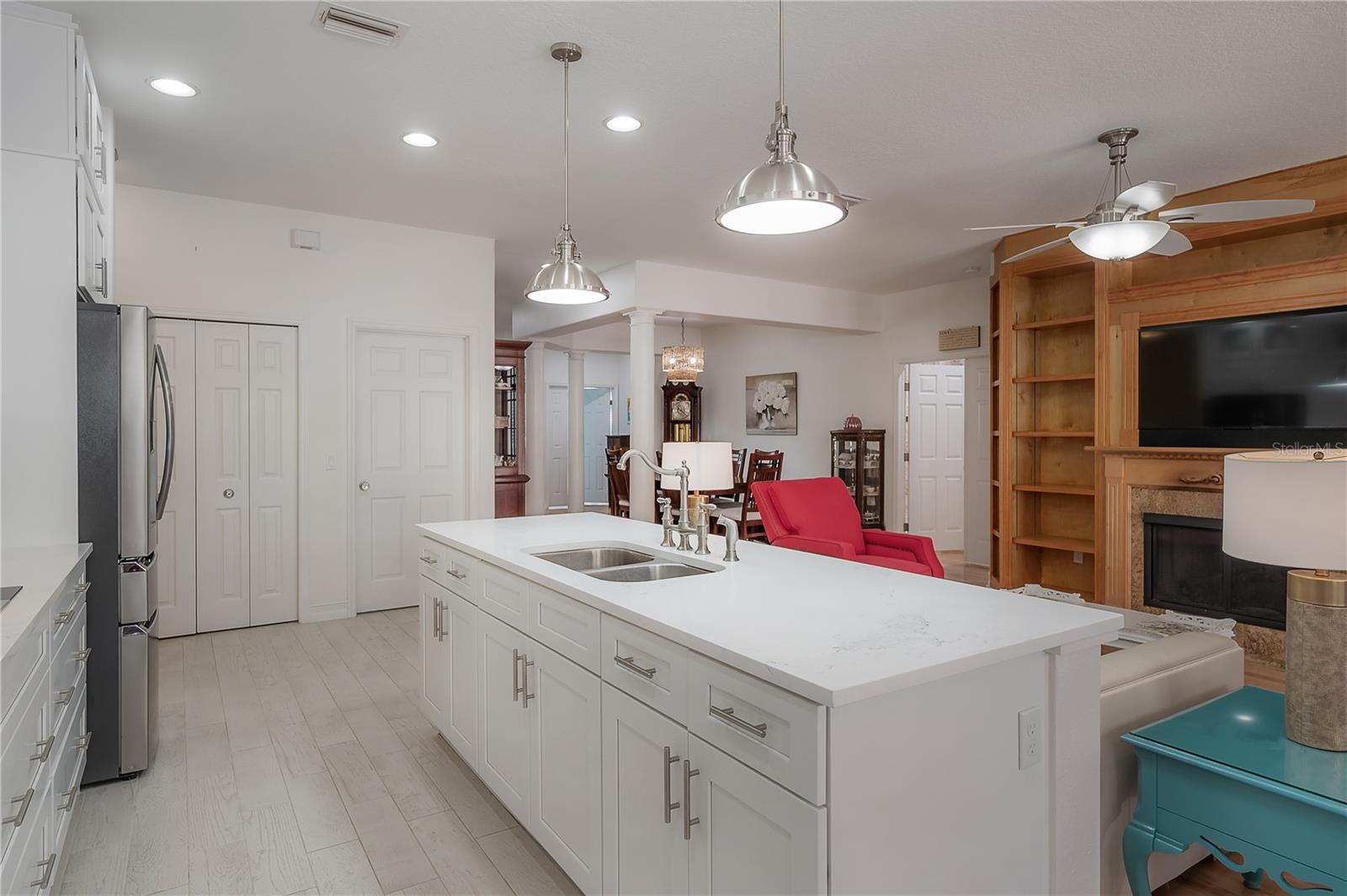 TEMPLE TERRACE ESTATES - Residential