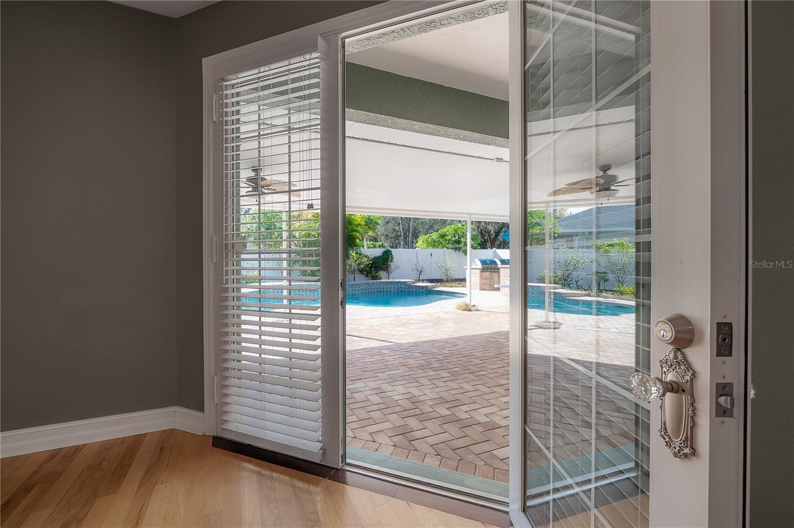 TEMPLE TERRACE ESTATES - Residential