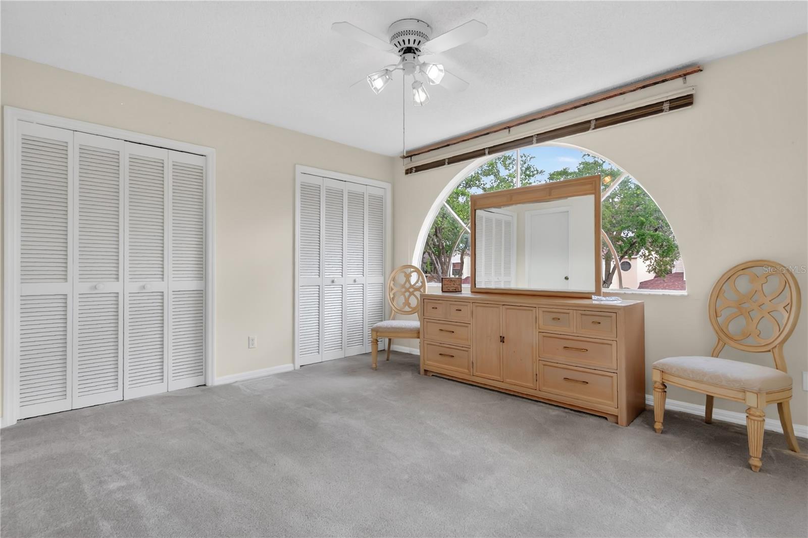 VENTURA VILLAGE PH 04 - Residential