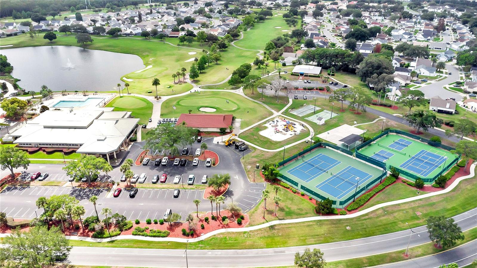 VENTURA VILLAGE PH 04 - Residential