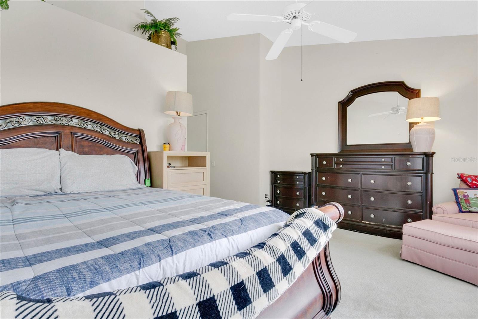 VENTURA VILLAGE PH 04 - Residential
