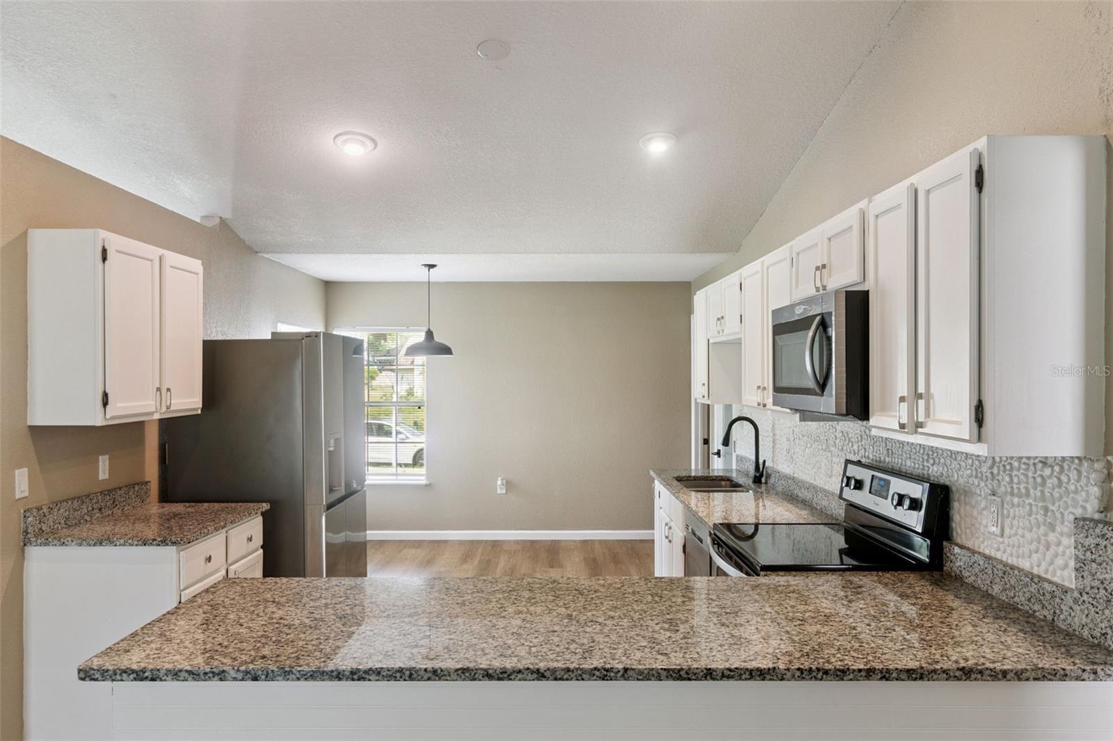 SAWMILL PH 03 - Residential