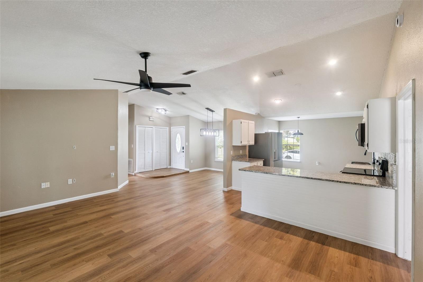 SAWMILL PH 03 - Residential