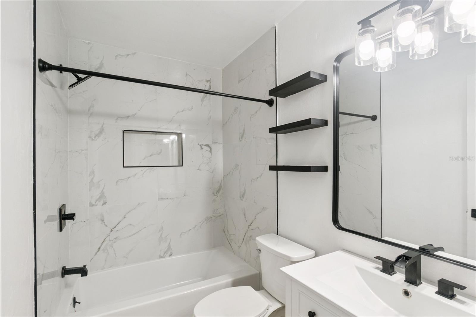 SAWMILL PH 03 - Residential