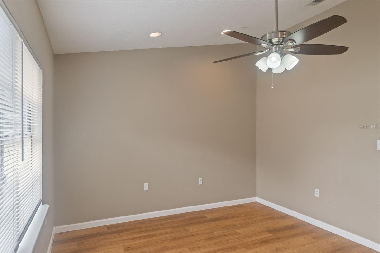 SAWMILL PH 03 - Residential