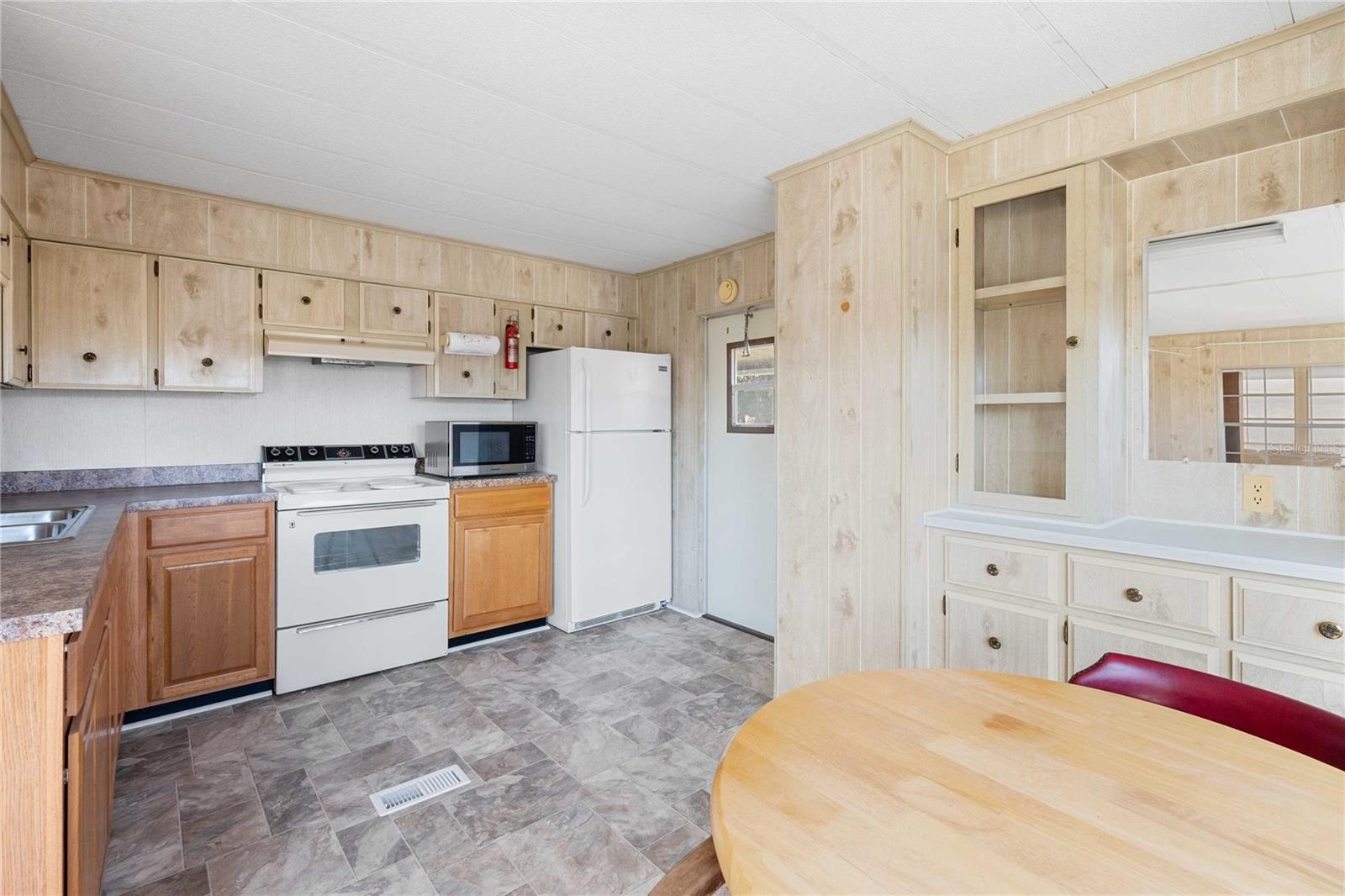 SPANISH TRAILS VILLAGE CONDO - Residential