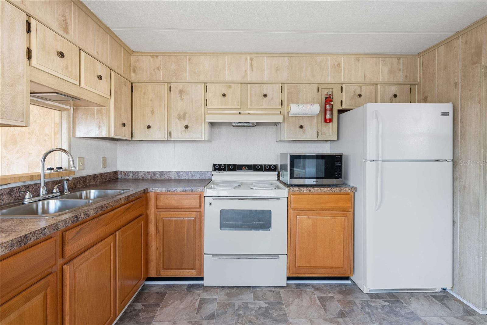 SPANISH TRAILS VILLAGE CONDO - Residential