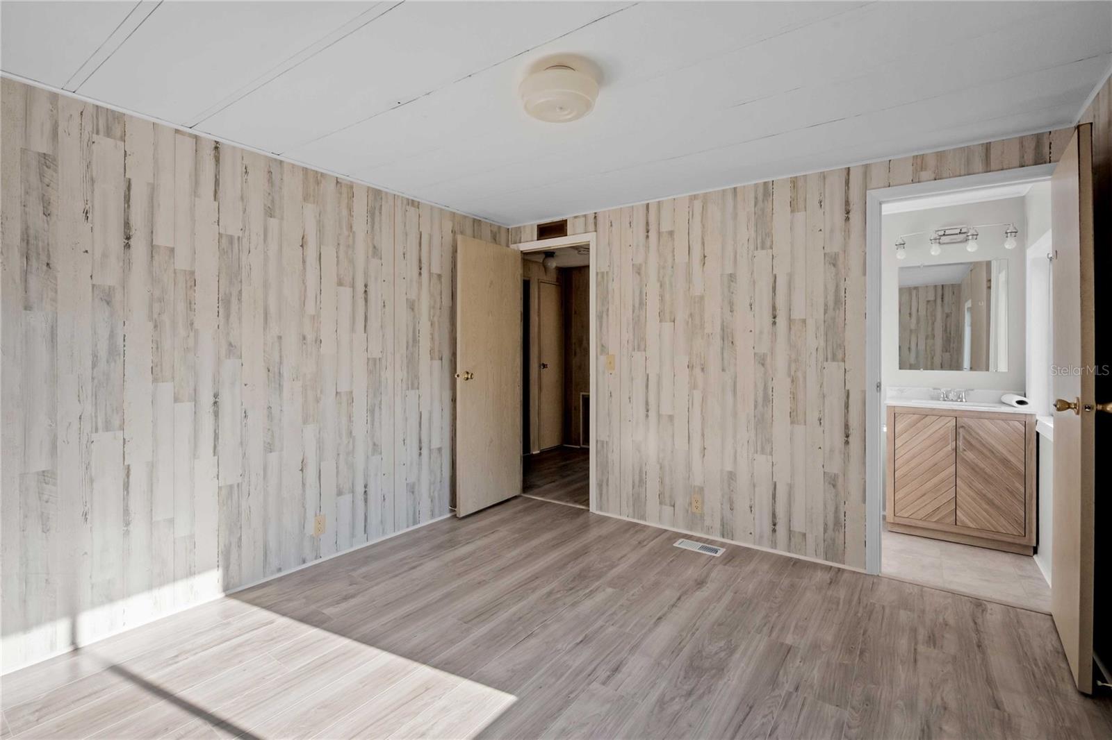 SPANISH TRAILS VILLAGE CONDO - Residential