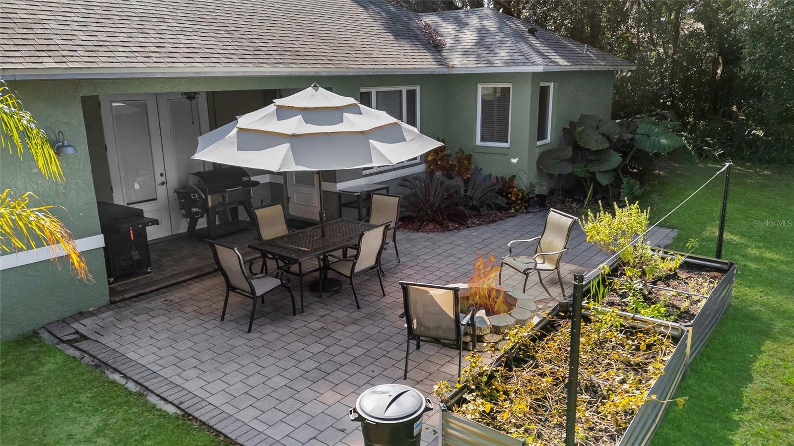 MOUNT PLYMOUTH - Residential