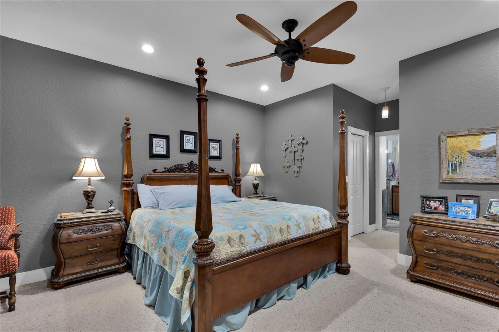 MOUNT PLYMOUTH - Residential