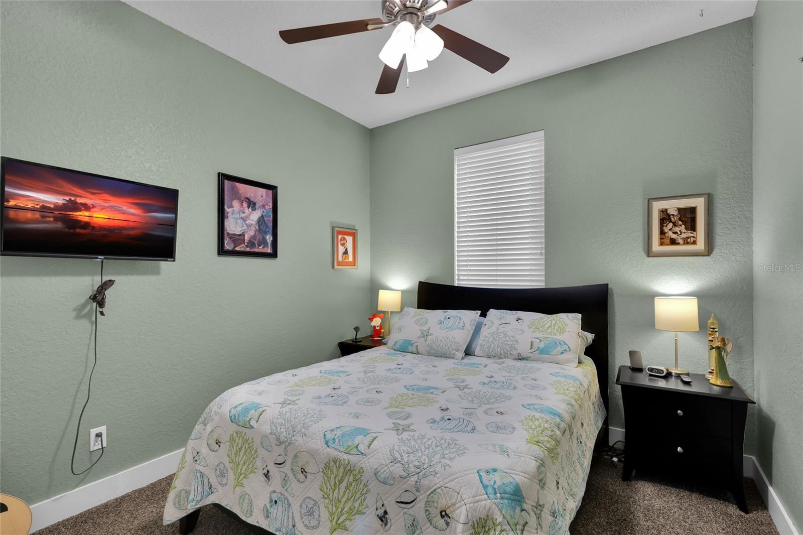 MOUNT PLYMOUTH - Residential