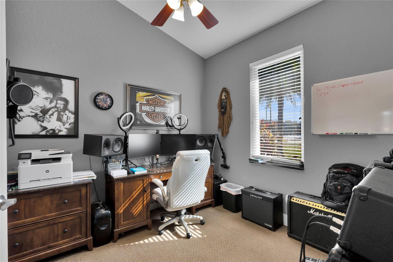 MOUNT PLYMOUTH - Residential