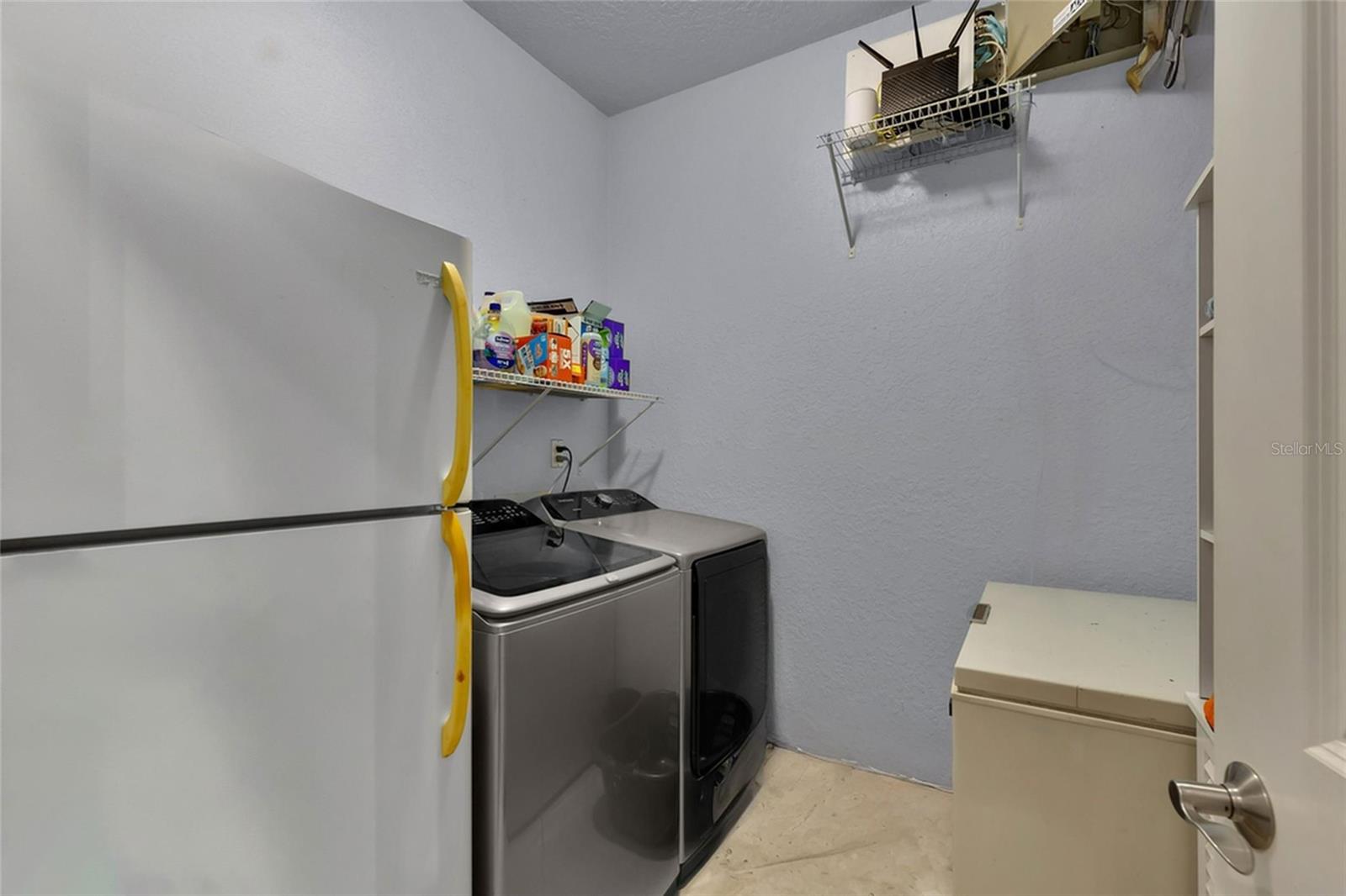 MOUNT PLYMOUTH - Residential