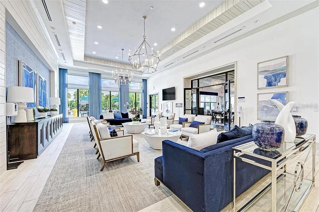 VALENCIA DEL SOL PH 1 - Residential Lease