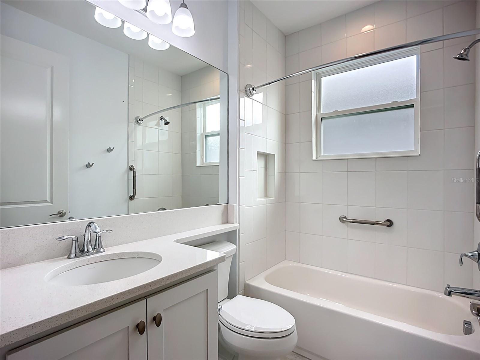 VALENCIA DEL SOL PH 1 - Residential Lease