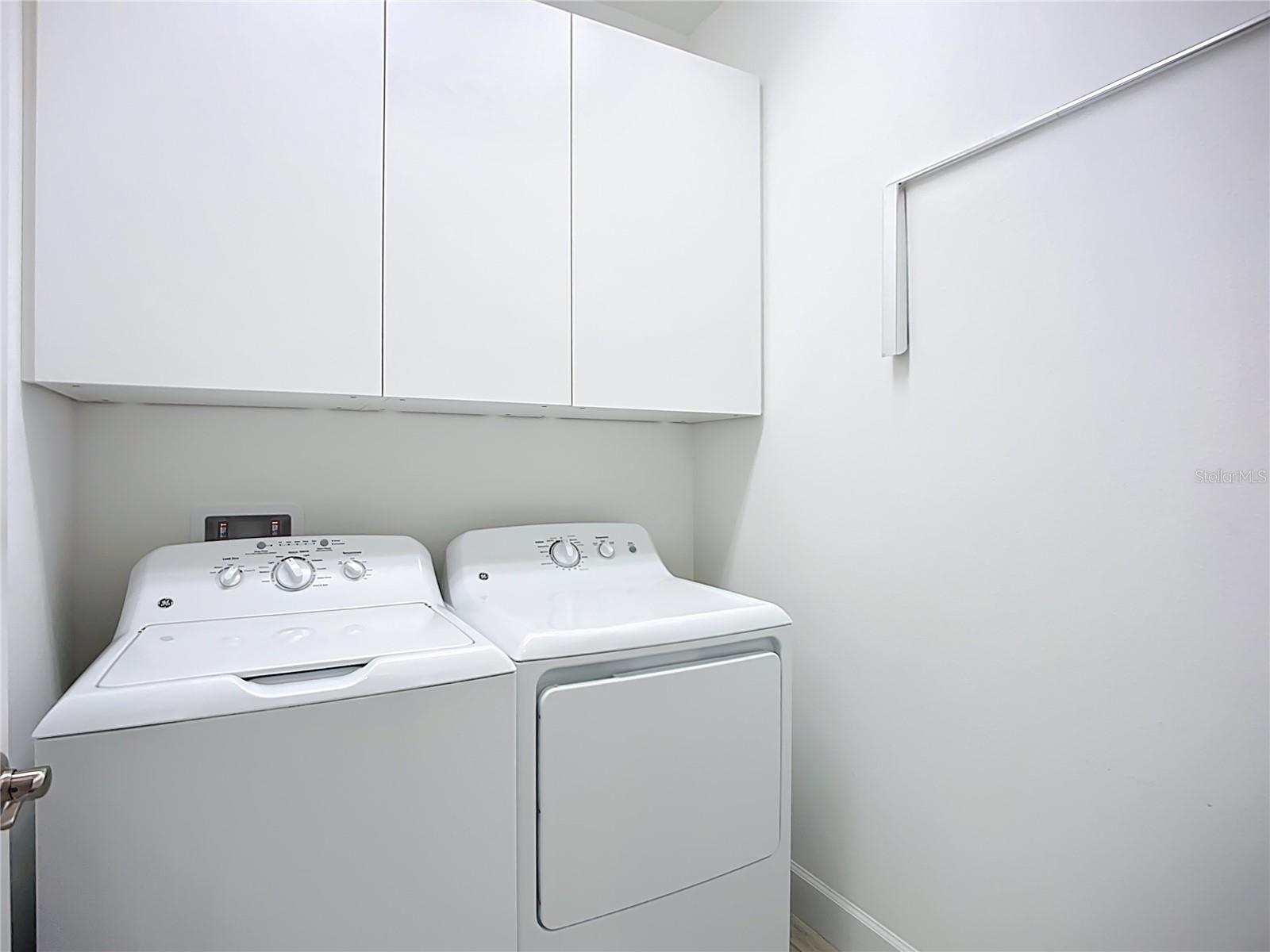 VALENCIA DEL SOL PH 1 - Residential Lease